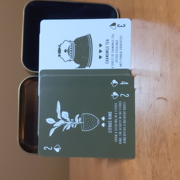 Trivia night bundle waterproof playing cards - Picture 4 of 12